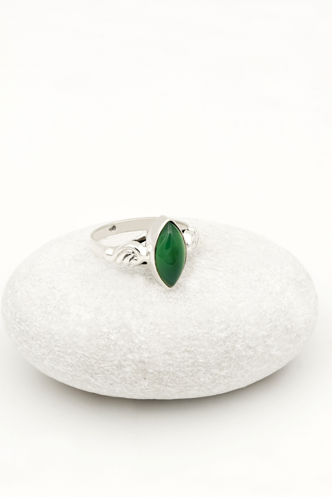 INELE - Inel din Argint 925 cu Onix Verde