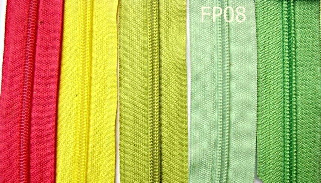 Fermoar - FP08/FERMOAR METRAJ NR 5 /PLASTIC-Nr 5-mm---VERDE DESCHIS-----